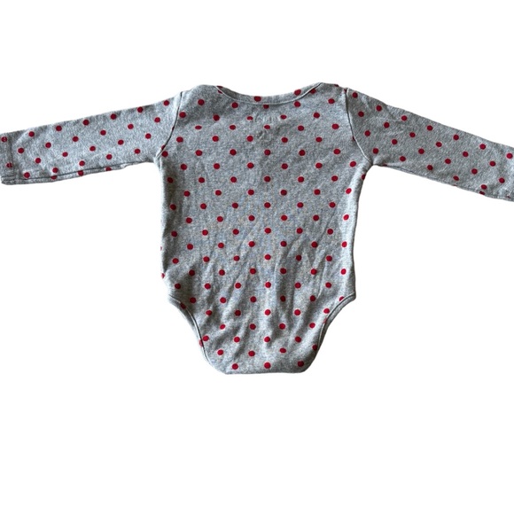 3/$20 OSHKOSH B’GOSH 6M Gray W/ Red Polka Dot Cotton Onesie - Picture 2 of 3